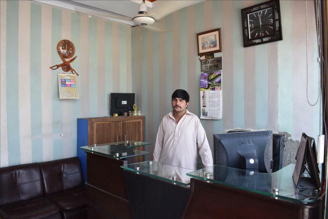 Mehran Hotel Rawalpindi Eksteriør bilde